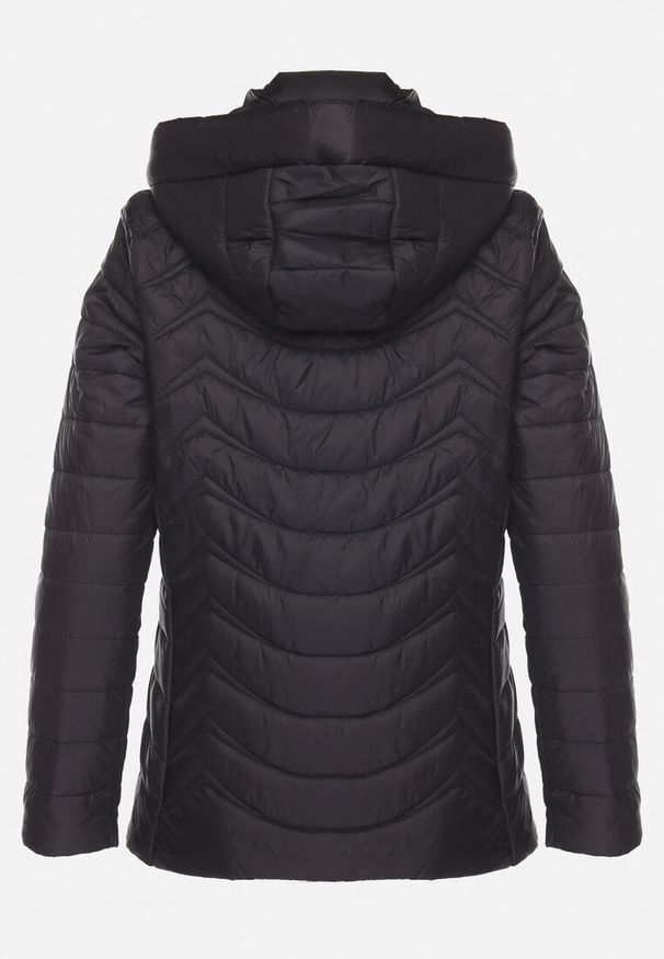 Born2be - Czarna Pikowana Kurtka z Kapturem z Możliwością Odpięcia Natisme. Okazja: na co dzień. Typ kołnierza: kaptur. Kolor: czarny. Materiał: jeans. Styl: casual, elegancki