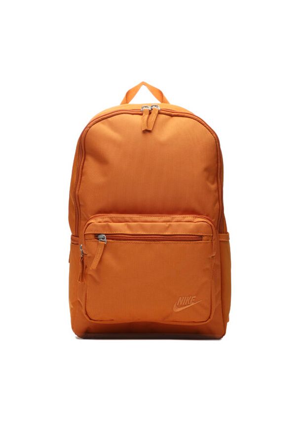 Nike Plecak DB3300-815 Pomarańczowy. Kolor: pomarańczowy. Materiał: materiał