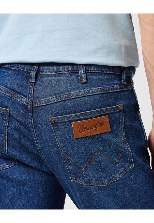 Wrangler - WRANGELR LARSTON MĘSKIE SPODNIE JEANSOWE JEANSY DŻINSY HARVEY 112352835 W18S017973