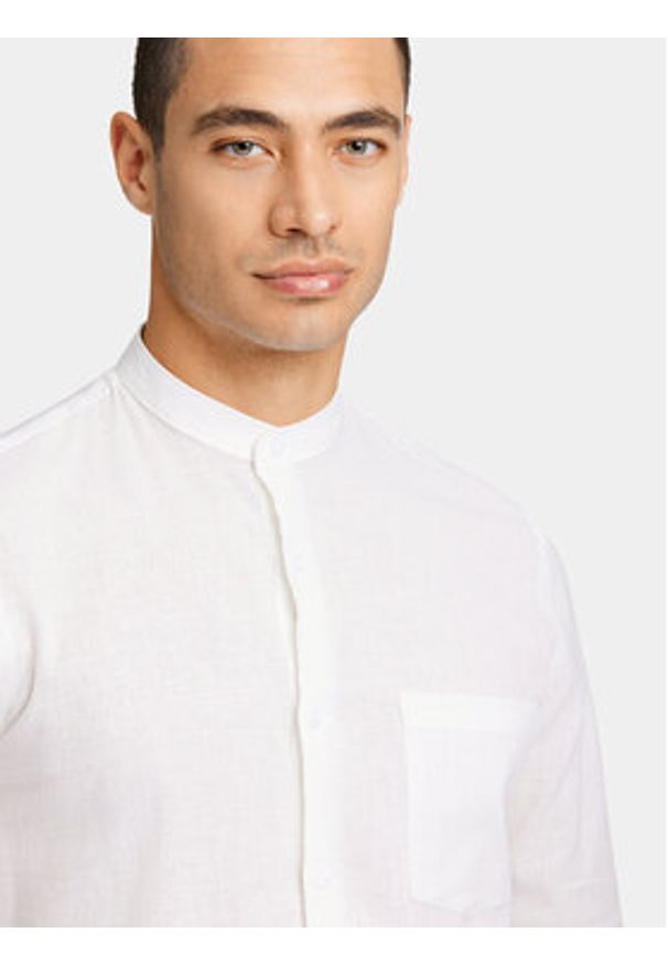Lindbergh Koszula 30-203344A Biały Slim Fit. Kolor: biały. Materiał: bawełna