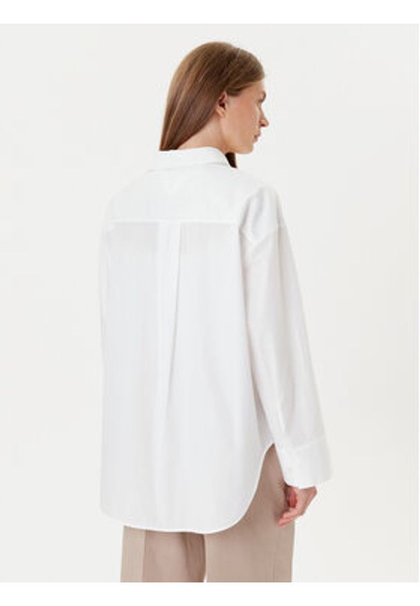 TOMMY HILFIGER - Tommy Hilfiger Koszula New Easy WW0WW45892 Biały Relaxed Fit. Kolor: biały. Materiał: bawełna