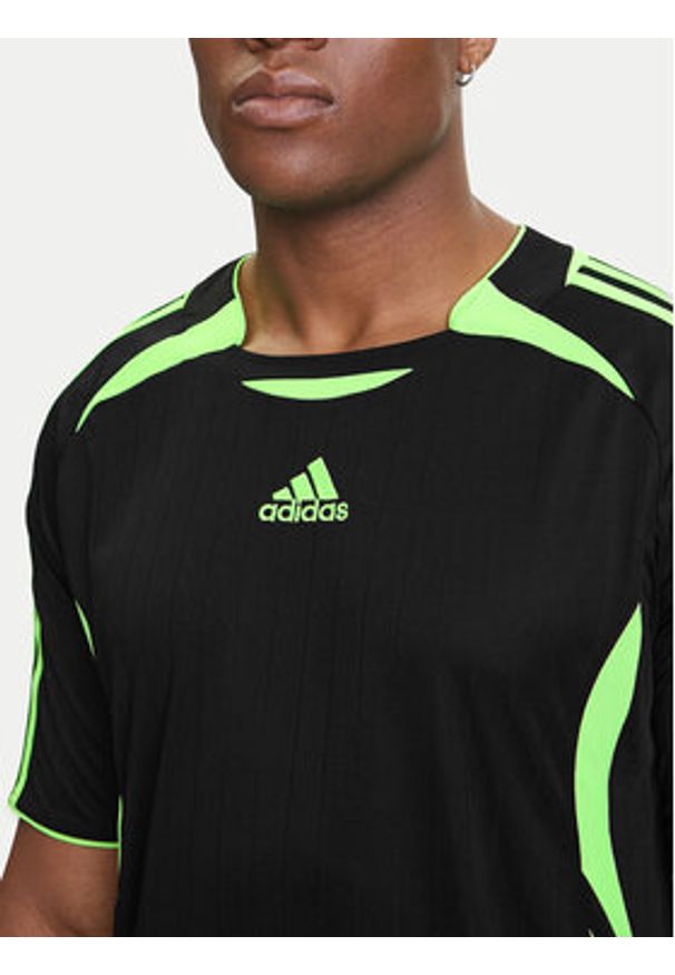 Adidas - adidas T-Shirt Teamgeist adicolor JW5872 Czarny Loose Fit. Kolor: czarny. Materiał: syntetyk