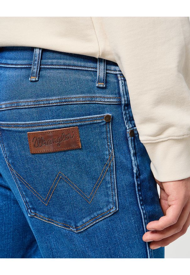 Wrangler - MĘSKIE SPODNIE JEANSOWE WRANGLER RIVER STERLING 112356838
