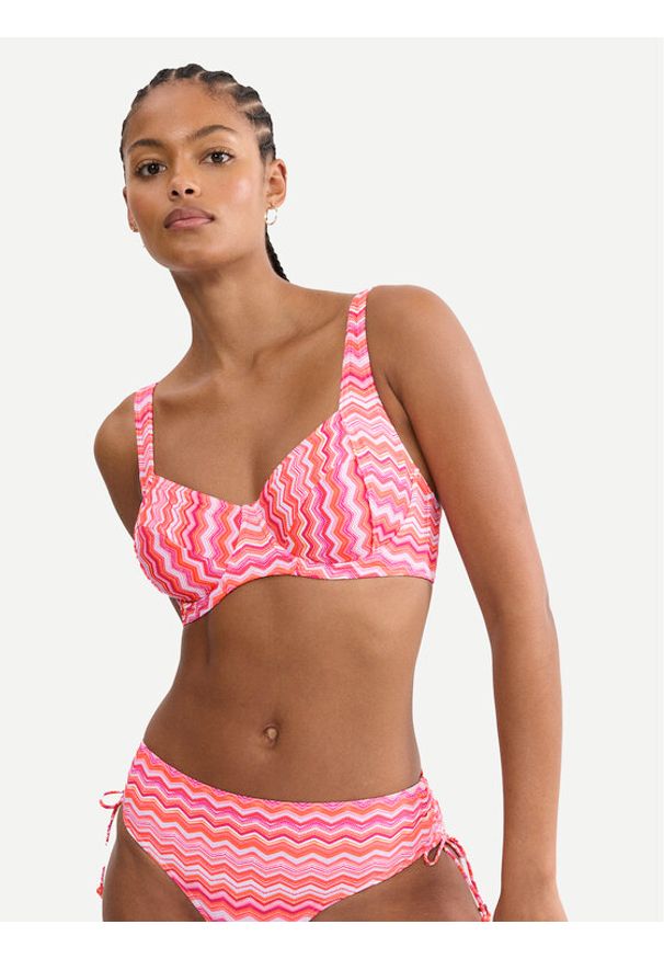 Triumph Góra od bikini Mix & Match Summer W 10226496 Pomarańczowy. Kolor: pomarańczowy. Materiał: syntetyk