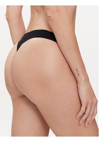 Calvin Klein Underwear Komplet 5 par stringów 000QD3556E Kolorowy. Materiał: syntetyk. Wzór: kolorowy