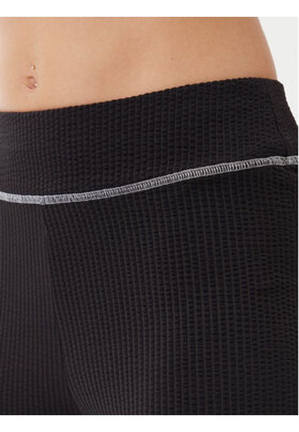 Puma Legginsy Dare To 629809 Czarny Slim Fit. Kolor: czarny. Materiał: bawełna