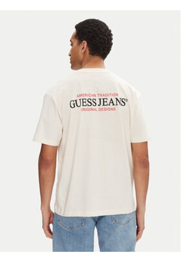 Guess Jeans T-Shirt M4BI75 K8FQ4 Écru Overshirt Fit. Materiał: bawełna