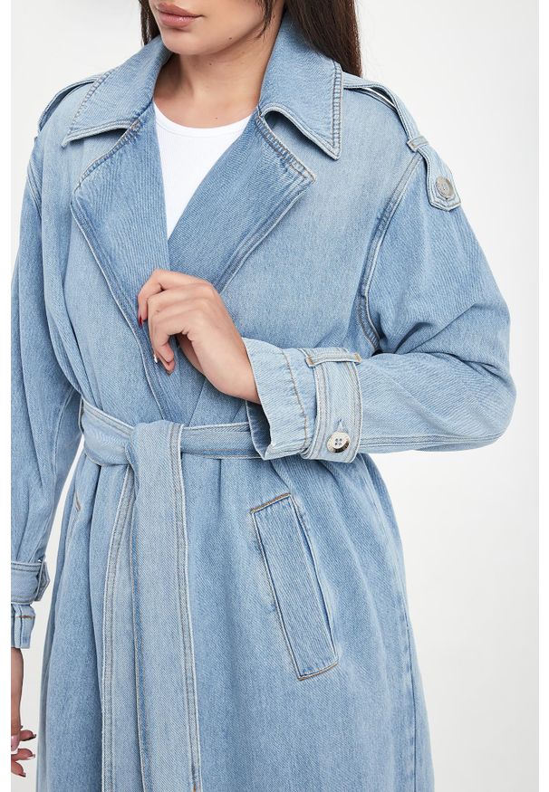 Liu Jo - Płaszcz damski jeansowy LIU JO. Materiał: jeans