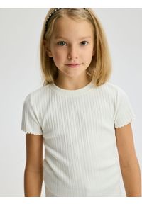 Reserved - Bawełniana bluzka w prążki - złamana biel. Materiał: bawełna. Wzór: prążki #1