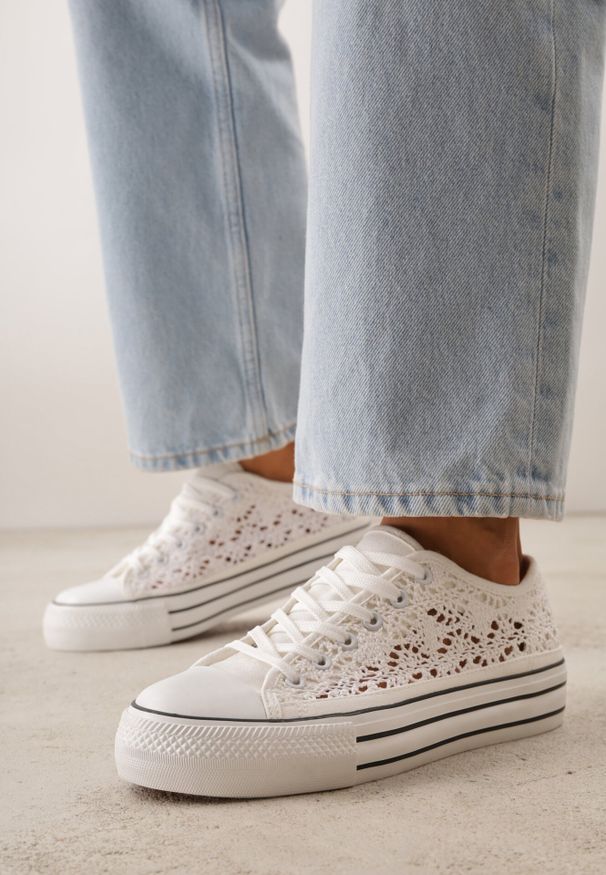 Born2be - Białe Ażurowe Trampki Przed Kostkę Russi. Wysokość cholewki: przed kostkę. Kolor: biały. Materiał: jeans. Wzór: ażurowy