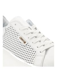 DAMISS - Białe Sneakersy Damiss Modne Obuwie Damskie. Kolor: biały. Materiał: materiał. Szerokość cholewki: normalna #7