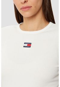 Tommy Jeans - TOMMY JEANS Beżowy damski longsleeve, Rozmiar S. Kolor: beżowy. Długość rękawa: długi rękaw #4