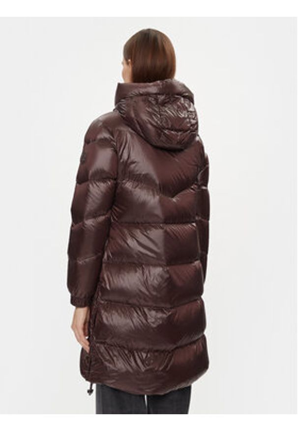 Woolrich Płaszcz zimowy Aliquippa CFWWOU0926FRUT3085 Brązowy Regular Fit. Kolor: brązowy. Materiał: syntetyk. Sezon: zima