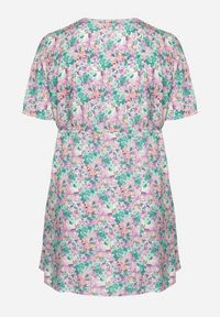 Born2be - Miętowa Koszulowa Sukienka z Wiskozą Ozdobiona Wiązaniem Edirilira. Okazja: na co dzień. Typ kołnierza: dekolt w kształcie V. Kolor: miętowy. Wzór: aplikacja. Typ sukienki: koszulowe. Materiał: wiskoza. Długość rękawa: krótki rękaw. Sezon: lato. Styl: klasyczny, casual, elegancki #7