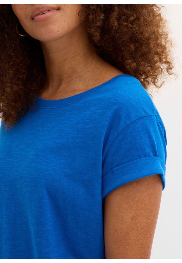 bonprix - Koszulka boxy. Kolor: niebieski. Długość rękawa: krótki rękaw. Długość: krótkie