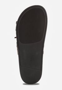 Renee - Czarne Klapki Boho z Ozdobnymi Frędzlami Samsonitta. Okazja: na co dzień. Kolor: czarny. Materiał: koronka. Wzór: aplikacja. Styl: boho #5