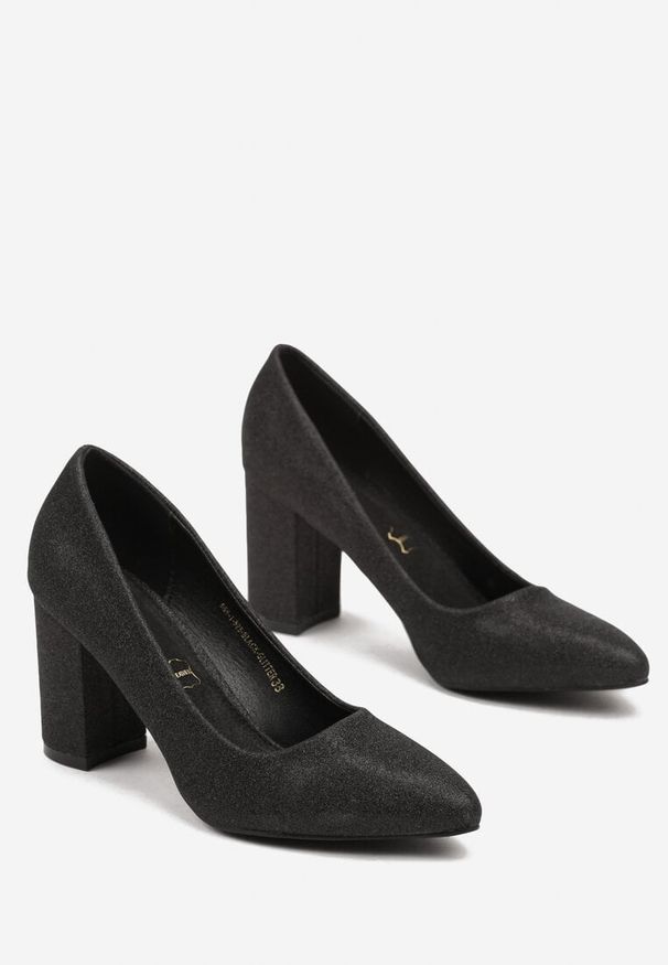 Born2be - Czarne Brokatowe Czółenka na Słupku Vices z Wkładką ze Skóry Naturalnej Etavira. Okazja: do pracy, na spotkanie biznesowe. Nosek buta: szpiczasty. Kolor: czarny. Materiał: skóra. Obcas: na słupku. Styl: wizytowy, biznesowy, elegancki