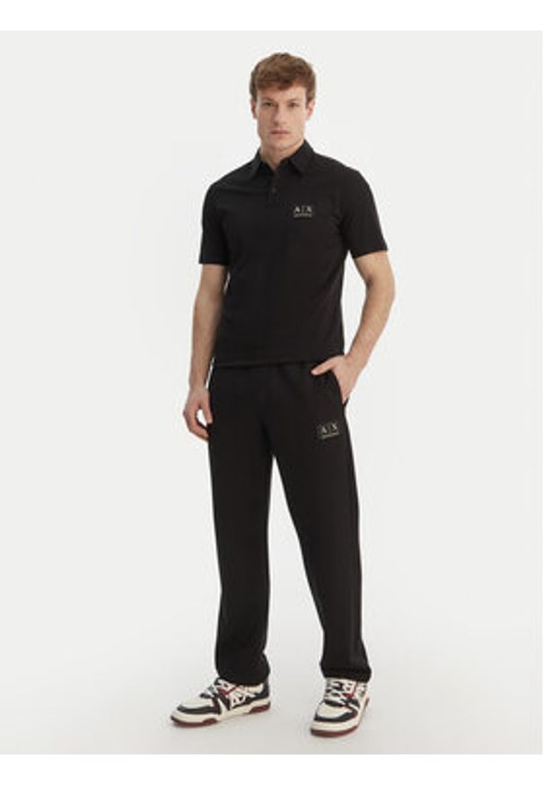 Armani Exchange Spodnie dresowe XM001774 AF19936 UC001 Czarny Regular Fit. Kolor: czarny. Materiał: syntetyk