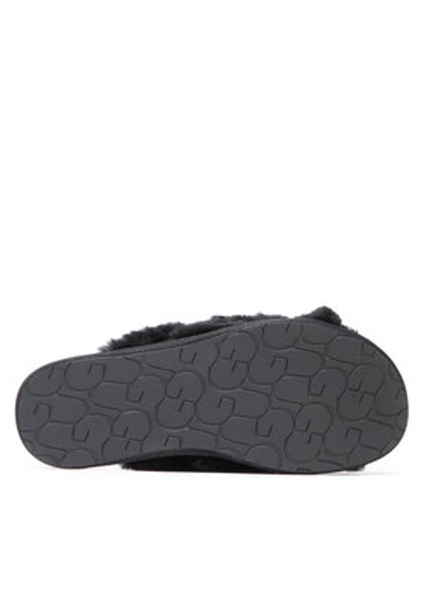 Ugg Kapcie W Scuffita 1123572 Czarny. Kolor: czarny. Materiał: skóra