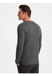 Ombre Clothing - Dzianinowy męski kardigan z kieszeniami i ozdobnymi guzikami – grafitowy melanż V2. Okazja: na co dzień. Kolor: szary. Materiał: dzianina. Wzór: melanż. Styl: casual, elegancki #4