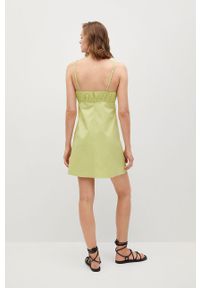 mango - Mango Sukienka DAMAS kolor zielony mini prosta. Okazja: na co dzień. Kolor: zielony. Materiał: bawełna, materiał. Długość rękawa: na ramiączkach. Typ sukienki: proste. Styl: casual. Długość: mini #6