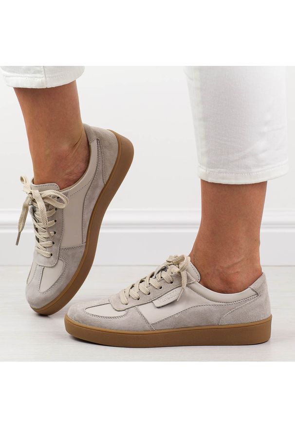 Szare skórzane półbuty damskie Vinceza 7933. Okazja: na co dzień. Kolor: szary. Materiał: skóra. Szerokość cholewki: normalna. Sezon: wiosna, jesień, lato. Styl: casual, elegancki, klasyczny