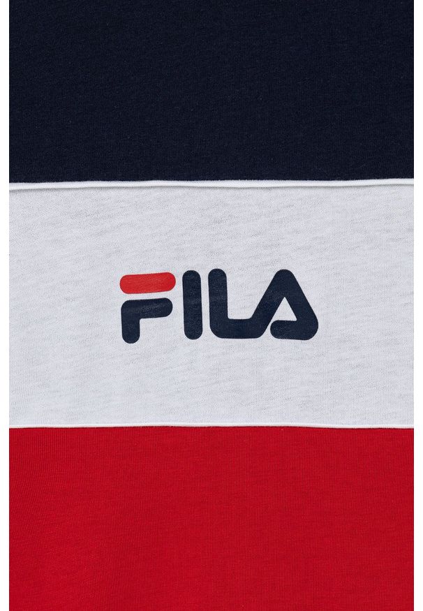 Fila T-shirt dziecięcy kolor czerwony. Okazja: na co dzień. Kolor: czerwony. Materiał: dzianina. Długość rękawa: krótki rękaw. Długość: krótkie. Wzór: nadruk. Styl: casual