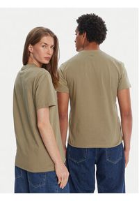 AMI PARIS T-Shirt HTS060.724 Khaki Regular Fit. Kolor: brązowy. Materiał: bawełna