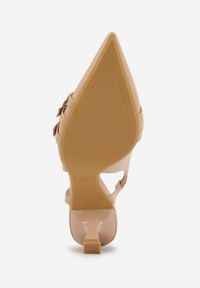 Renee - Beżowe Czółenka z Noskiem w Szpic na Obcasie Kaczuszce z Dekoracyjnymi Klamrami Sinitte. Okazja: na co dzień. Nosek buta: szpiczasty. Zapięcie: klamry. Kolor: beżowy. Materiał: jeans. Obcas: na obcasie. Styl: wizytowy, casual. Wysokość obcasa: średni #9