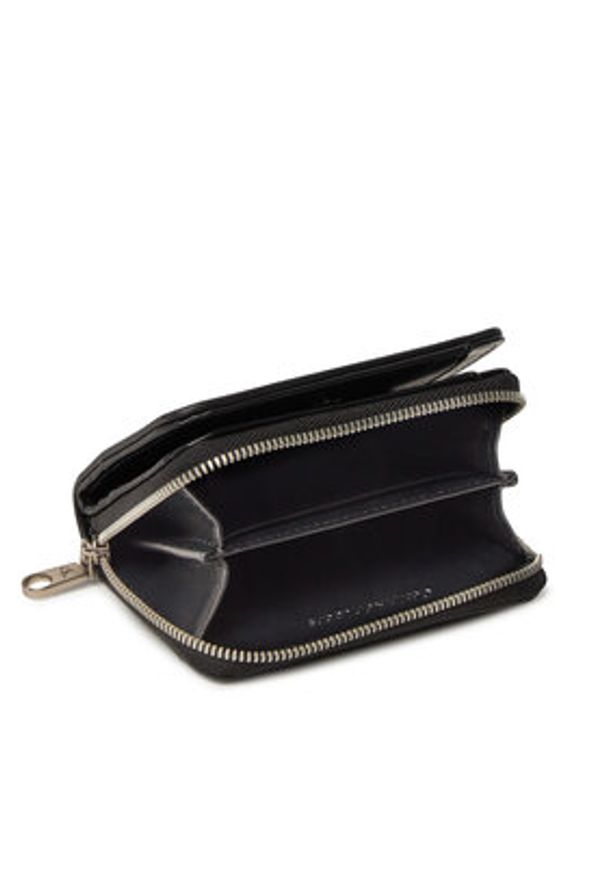 Calvin Klein Jeans Portfel Sculpted Med Flap Zip Around LV04K1004G Czarny. Kolor: czarny. Materiał: skóra