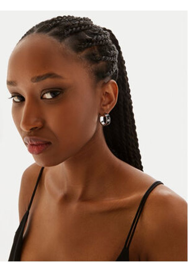 Coach Kolczyki Enamel Horse & Carriage Hoop Earrings 37479036RHO003 Czarny. Materiał: metalowe. Kolor: czarny