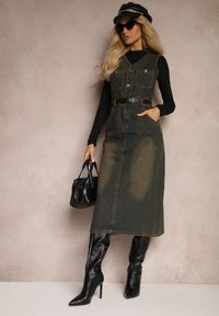 Renee - Granatowa Jeansowa Sukienka z Paskiem z Ekoskóry i Rozcięciem Zapinana na Suwak Samicella. Kolor: niebieski. Materiał: jeans