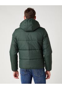 Wrangler - MĘSKA KURTKA ZIMOWA WRANGLER THE PUFFER DEEP FOREST W4D6WRG08 112141355. Sezon: zima #3