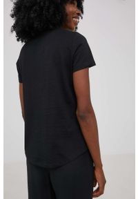 Answear Lab t-shirt bawełniany kolor czarny. Okazja: na co dzień. Kolor: czarny. Materiał: bawełna. Długość rękawa: krótki rękaw. Długość: krótkie. Wzór: nadruk. Styl: wakacyjny #2
