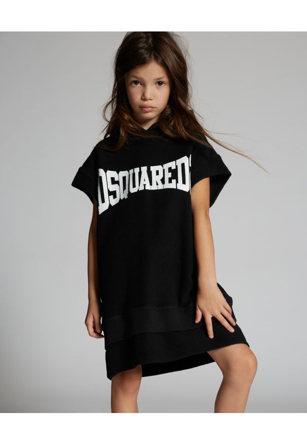 DSQUARED2 KIDS - Czarna sukienka z kapturem 4-16 lat. Typ kołnierza: kaptur. Kolor: czarny. Materiał: bawełna, prążkowany, materiał. Sezon: lato. Typ sukienki: sportowe. Styl: sportowy