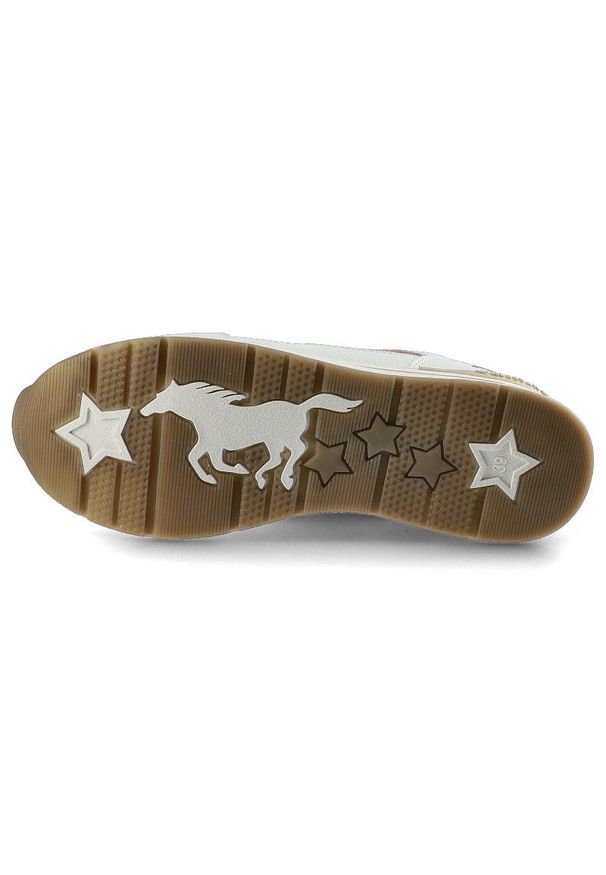 Biało-Różowe Sneakersy Damskie Mustang Lekkie Buty. Okazja: na co dzień. Kolor: biały. Materiał: materiał, syntetyk, skóra ekologiczna, guma. Szerokość cholewki: normalna. Sezon: lato, wiosna. Styl: casual, sportowy