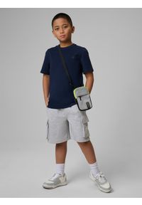 4f - 4F T-shirt regular gładki chłopięcy - granatowy 128 (7-8 lat). Okazja: na uczelnię, na co dzień, na spacer. Kolor: niebieski. Materiał: materiał, bawełna, skóra, dzianina. Wzór: gładki. Sezon: lato. Styl: casual #2