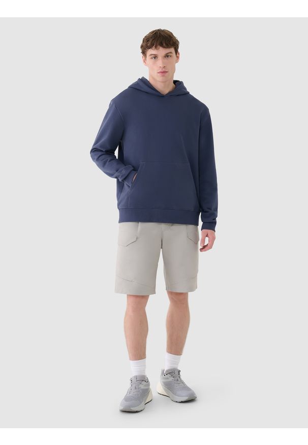 4f - 4F Bluza dresowa nierozpinana z kapturem męska - szara XL. Okazja: na co dzień. Typ kołnierza: kaptur. Kolor: szary. Materiał: dresówka. Wzór: ze splotem, napisy, nadruk, gładki. Styl: casual, sportowy, klasyczny