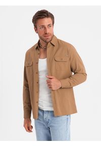Ombre Clothing - Męska bawełniana koszula REGULAR FIT z kieszeniami zapinanymi na guziki - camel V2 - Rozmiar: M. Materiał: bawełna. Długość rękawa: długi rękaw. Długość: długie. Wzór: aplikacja #10