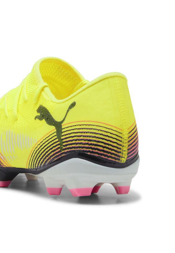Puma - Buty piłkarskie FUTURE 8 MATCH FG/AG niskie PUMA. Kolor: wielokolorowy, żółty, różowy, czarny. Sport: piłka nożna