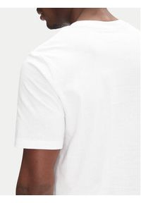 Jack & Jones - Jack&Jones T-Shirt Eljah 12268472 Biały Relaxed Fit. Kolor: biały. Materiał: bawełna #5