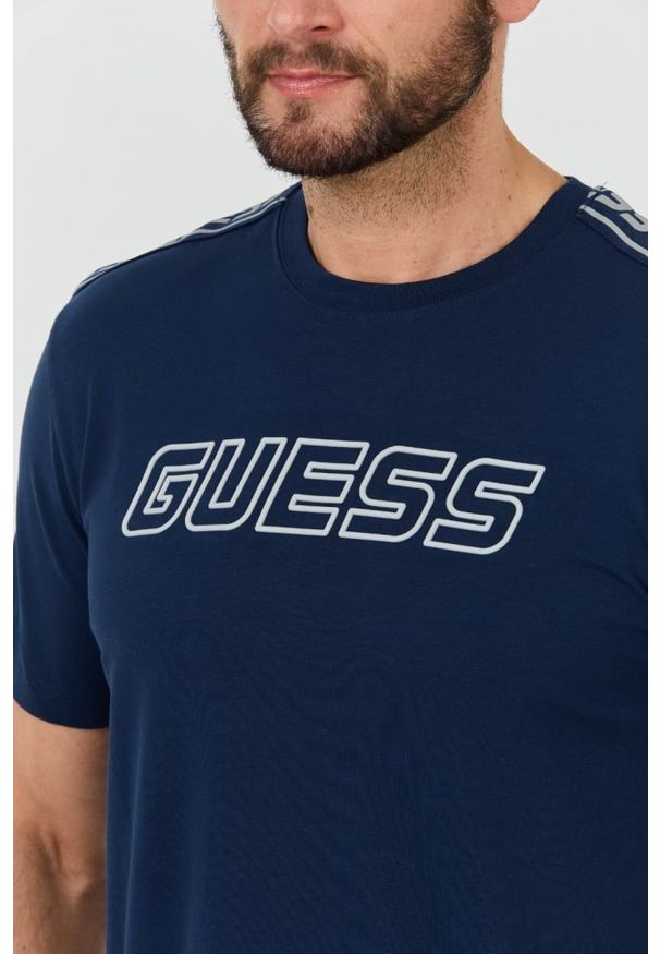 Guess - GUESS Granatowy t-shirt Arlo Cn. Kolor: niebieski