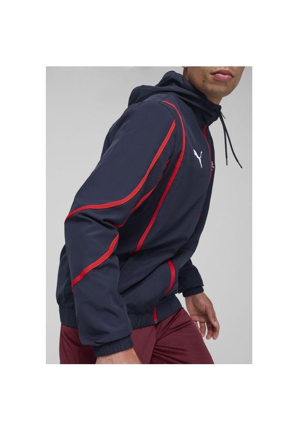 Puma - Męska kurtka przedmeczowa z tkaniny FC Red Bull Salzburg PUMA Club Navy Red Blue. Kolor: czerwony, wielokolorowy, niebieski. Materiał: tkanina