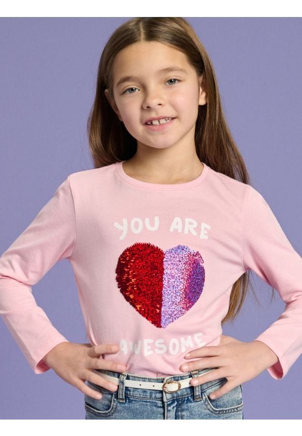 Sinsay - Koszulka z długimi rękawami - różowy. Kolor: różowy. Długość rękawa: długi rękaw. Długość: długie. Wzór: nadruk