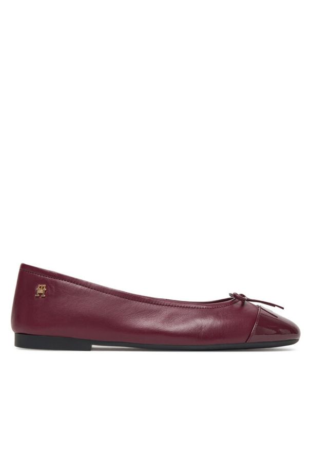 TOMMY HILFIGER - Tommy Hilfiger Baleriny Patent Toe-Cap FW0FW08830 Bordowy. Kolor: czerwony. Materiał: skóra