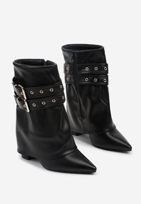 Born2be - Czarne Botki Typu Kowbojki na Obcasie z Wywiniętą Cholewką i Klamrami Cidvire. Okazja: na co dzień. Zapięcie: klamry. Kolor: czarny. Materiał: jeans. Szerokość cholewki: normalna. Obcas: na obcasie. Styl: klasyczny, casual, elegancki. Wysokość obcasa: średni #6