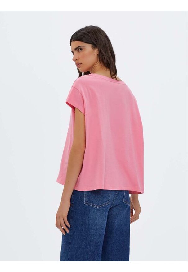 Americanos T-Shirt Houston Różowy Relaxed Fit. Kolor: różowy. Materiał: bawełna