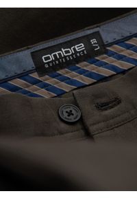 Ombre Clothing - Klasyczne spodnie męskie chino z delikatną teksturą - khaki V2 - Rozmiar: M. Kolor: brązowy. Materiał: materiał, poliester, bawełna. Styl: klasyczny #3