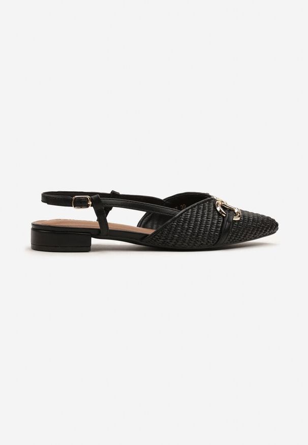 Renee - Czarne Sandały Slingback z Tweedowymi Zdobieniami i Metaliczną Aplikacją Annilena. Okazja: na co dzień. Kolor: czarny. Materiał: jeans. Wzór: aplikacja. Styl: elegancki, casual