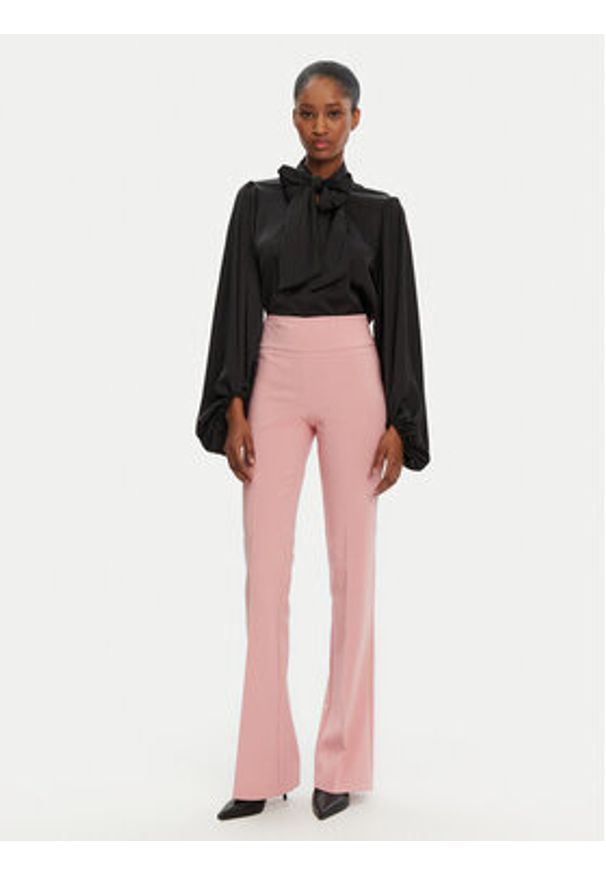 Rinascimento Spodnie materiałowe CFC0122830003 Różowy Regular Fit. Kolor: różowy. Materiał: syntetyk